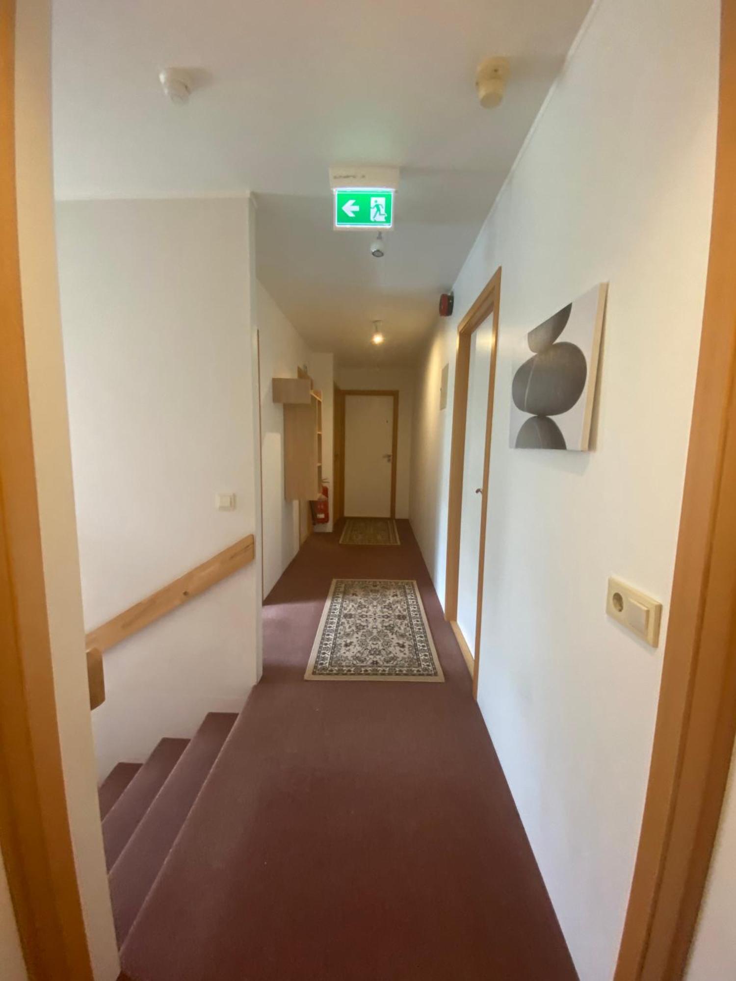 Guesthouse Hraunbaer Athaldalur Ngoại thất bức ảnh